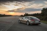 Porsche Panamera Turbo S E-Hybrid 2017 года (NA)